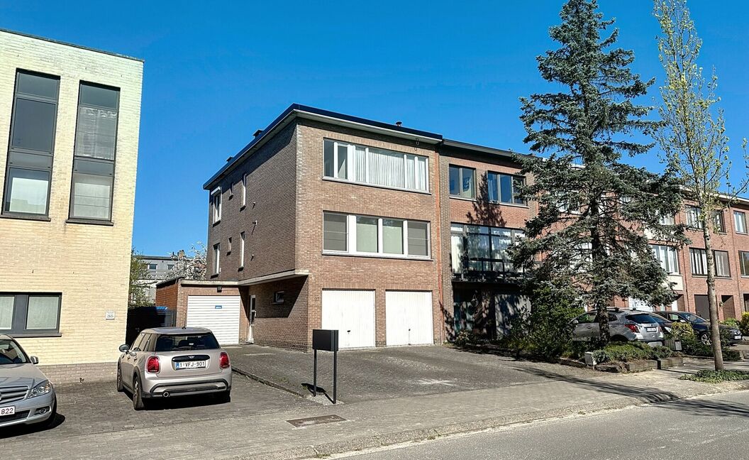 Appartement te koop in Aartselaar