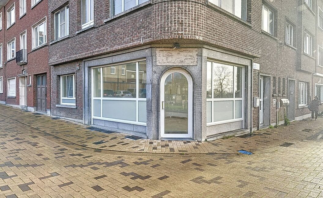 Commercieel gelijkvloers te huur in Boom