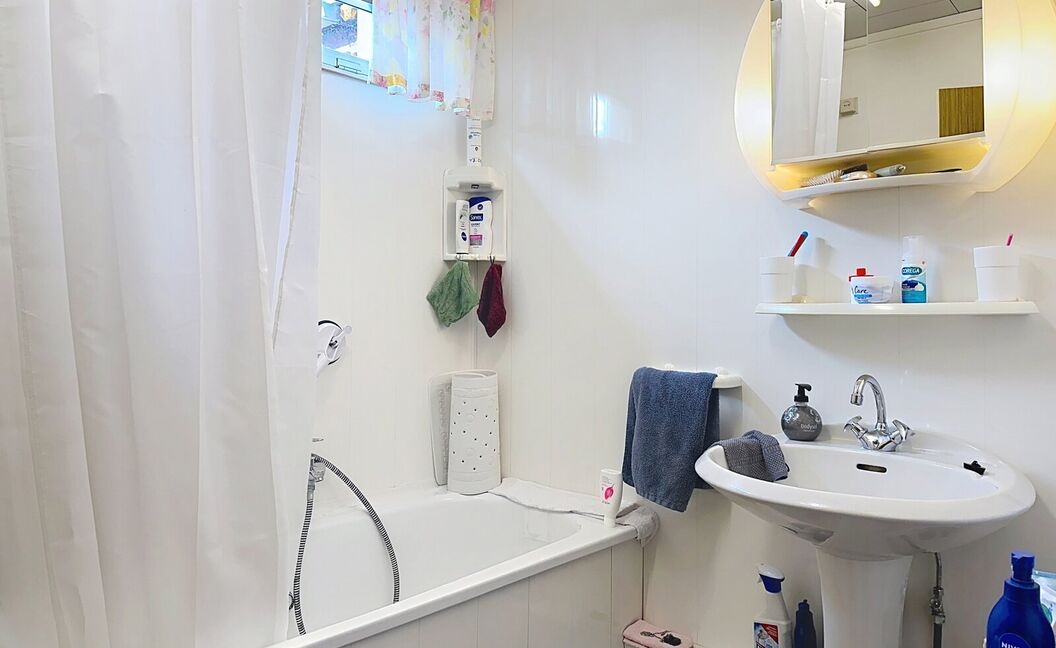 Gebouw voor gemengd gebruik te koop in Boom