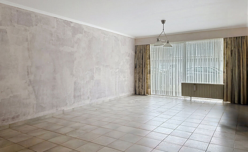 Gelijkvloerse verd. + tuin te koop in Aartselaar