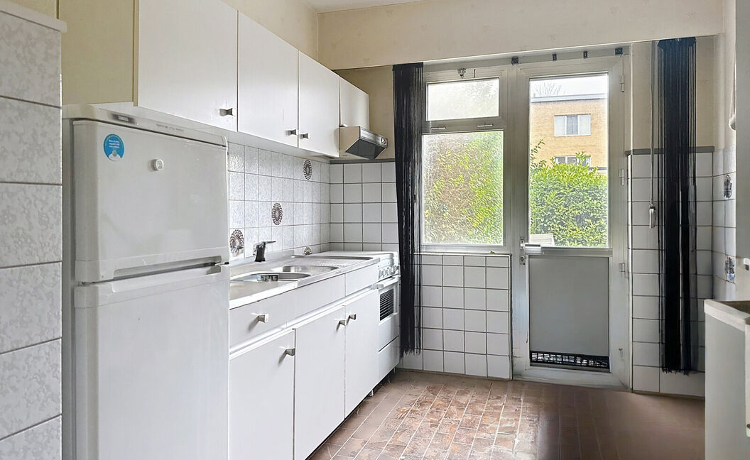 Gelijkvloerse verd. + tuin te koop in Aartselaar