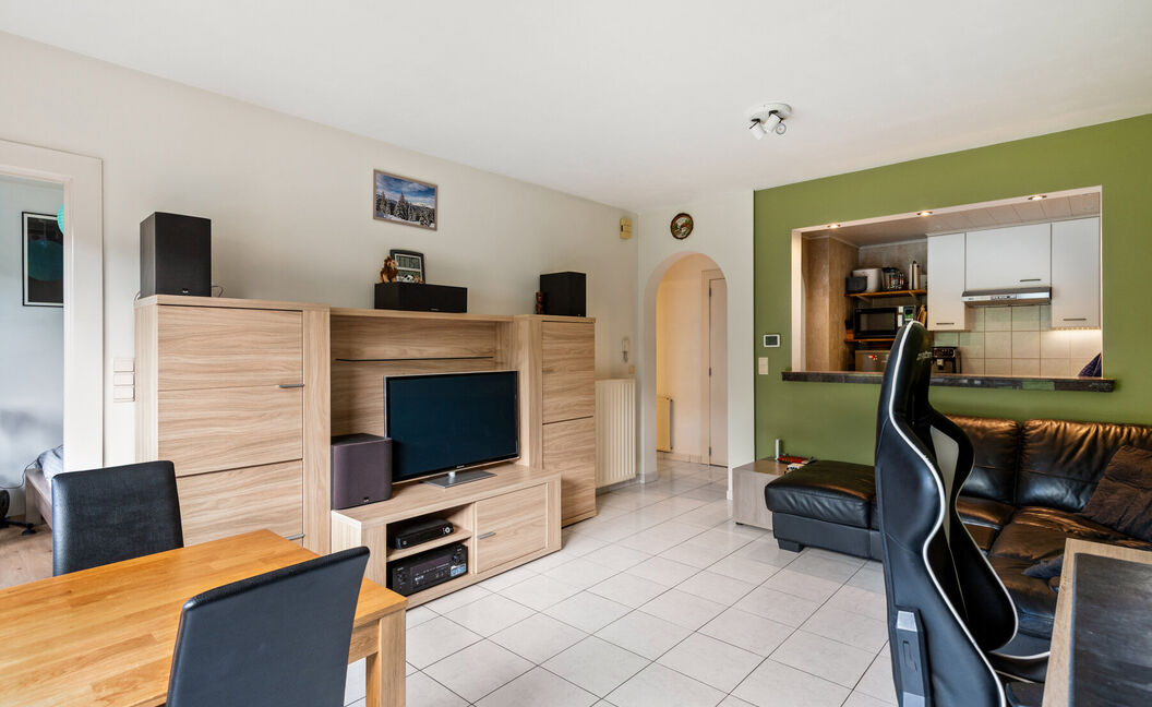 Gelijkvloerse verd. + tuin te koop in Aartselaar