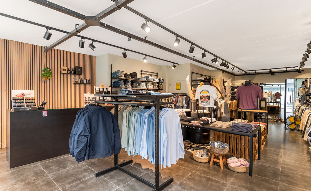 Modezaak/textiel te koop in Aartselaar