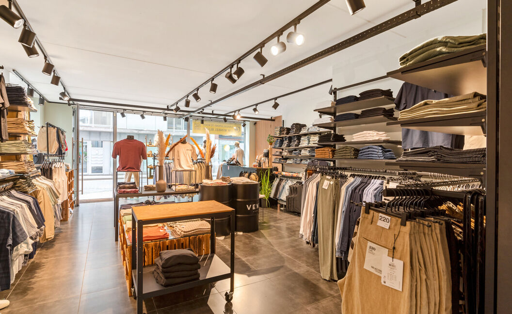 Modezaak/textiel te koop in Aartselaar